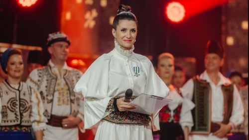 Iuliana Tudor, distinsă cu Ordinul Meritul Cultural în grad de Cavaler: „Cred că România este atât de frumoasă, încât trebuie s-o aducem pe scenă”