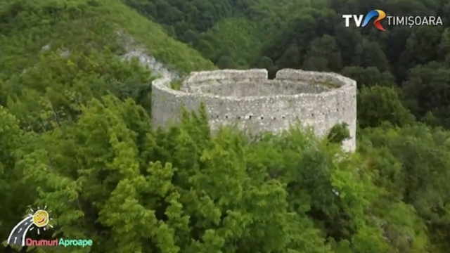 Turnul Crivadiei: Un monument medieval unic în România | VIDEO