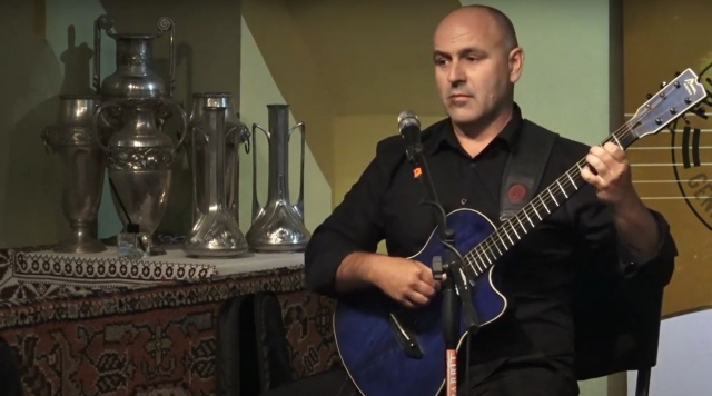 Remix: Horea Silvio Crişovan în GuitaROmania (2)