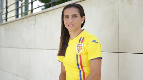 Florentina Olar, căpitana Echipei Naționale de Fotbal a României: Sper că s-a schimbat acest concept că «fotbalul nu este pentru fete». Povestea sportivei cu recordul absolut la selecționări 