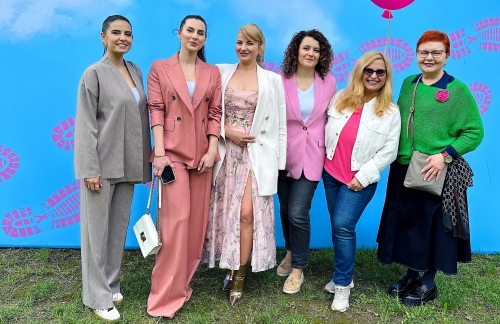 Vedetele Televiziunii Române se alătură cursei caritabile Race for the Cure: ”FIECARE PAS CONTEAZĂ! PAȘII TĂI SALVEAZĂ VIEȚI!”