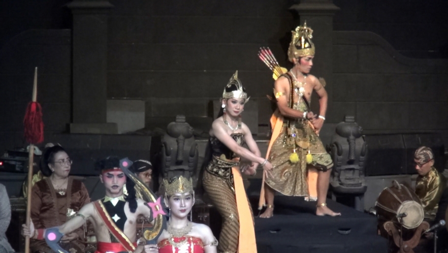 (w882) ramayana v