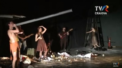 “Lumea de aproape”: Teatru Punk | VIDEO