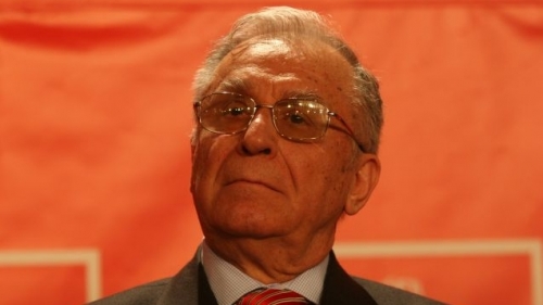 Ion Iliescu a murit. Biografia primului președinte al României după căderea comunismului 