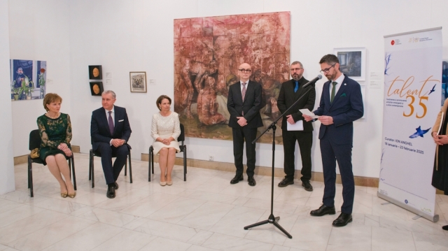 Familia Regală, 35 de activitate în România - la „Ora Regelui”