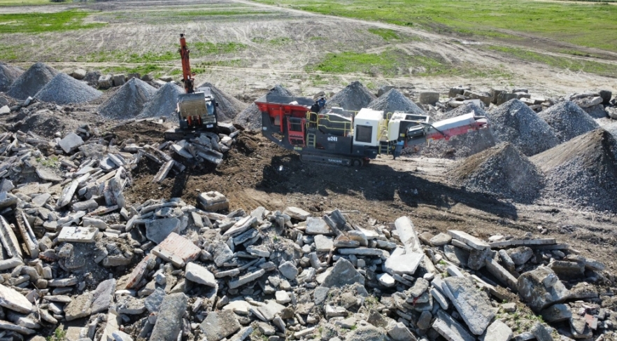 (P) Servicii de închiriere concasor (piatra, reciclare beton, deșeuri de construcții etc.)