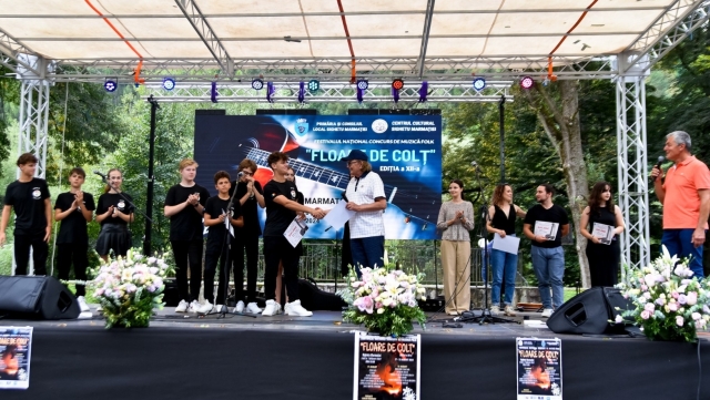 Festivalul - concurs de muzică folk „Floare de colț“, ediția a XIII-a