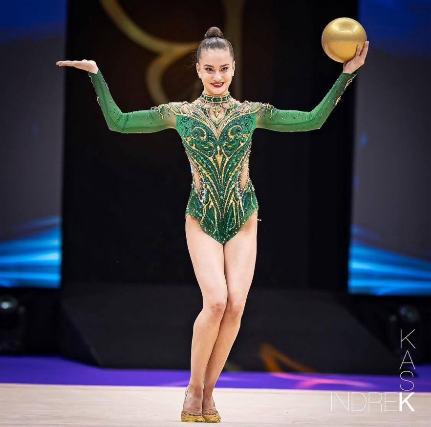 (w882) CM Gimnast