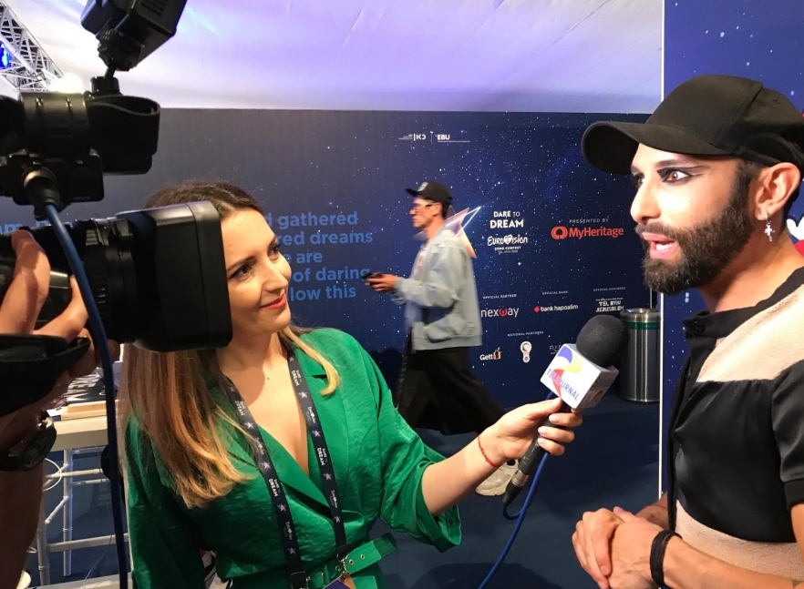 (w882) INterviu l
