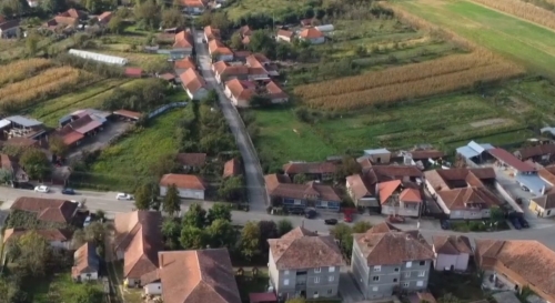 Drumuri aproape: Hășmaș