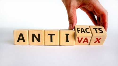 În mintea unui om care se teme de vaccinuri. Interviu cu Diana Tăut, coordonatoarea masteratului în psihologia sănătății publice, la UBB