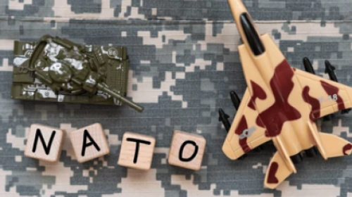 Tensiuni în NATO: Cum ar trebui să răspundă Alianța incursiunilor aeriene rusești?