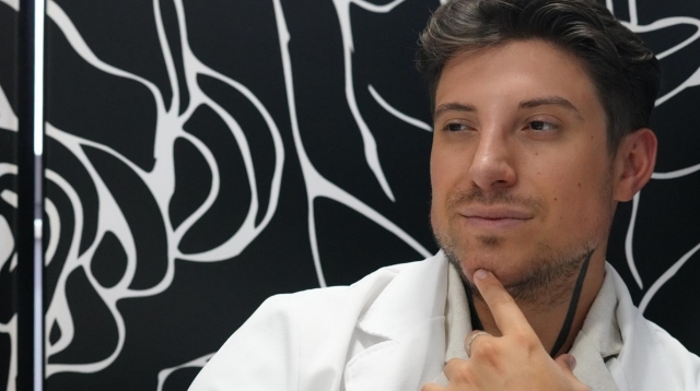 (P) Dr. Antonio Franco: Secretul unui rezultat perfect după Lipo VASER 360? Masajele post-operatorii