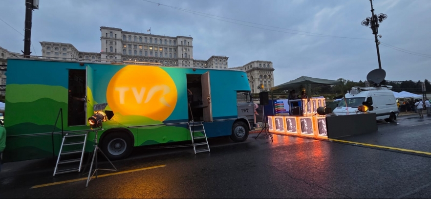 (w882) TVR