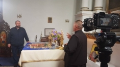 Legenda „Bisericii Scroafei” şi o vizită în oraşul lutierilor, în prima ediţie a sezonului 25 „Exclusiv în România”, la TVR1 | VIDEO