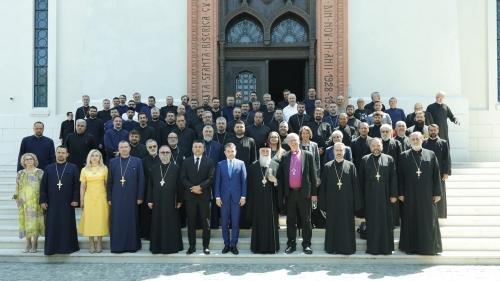 Un nou sezon “Lumea de aproape”: Volume dedicate Sinodului I Ecumenic de la Niceea | VIDEO