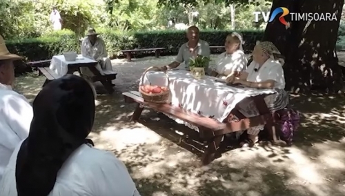 La Macea trebuie să strigi omul după poreclă, altfel nu îți răspunde nimeni | VIDEO