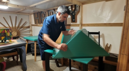 Revenirea în țară și încercarea continuă de a construi o punte între trecut și viitor