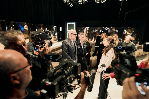 Creativitatea românească pe podiumul TVR: moda a strălucit în Studiourile Pangrati