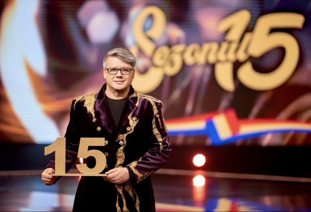 Paul Surugiu-Fuego deschide sezonul 15 „Drag de România mea!” – 7 ani de muzică, invitaţi legendari și povești românești