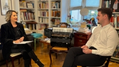 Acordeonistul Radu Răţoi în dialog cu Ioana Pavel, la „Interviurile TVR Cultural”