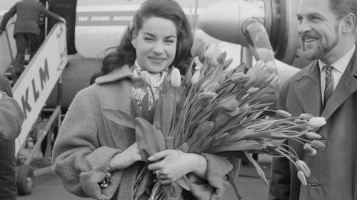 A cincea ediţie Eurovision, a doua victorie pentru Franţa, prima adolescentă câştigătoare: Jacqueline Boyer