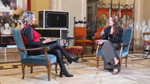 Compozitoare, cântăreață și pianistă. Leyah e invitata Ioanei Pavel la „Interviurile TVR CULTURAL”