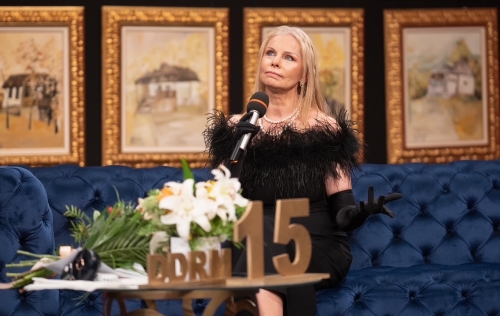 Eleganţă, romantism, talent și spontaneitate, la “Drag de România mea!”