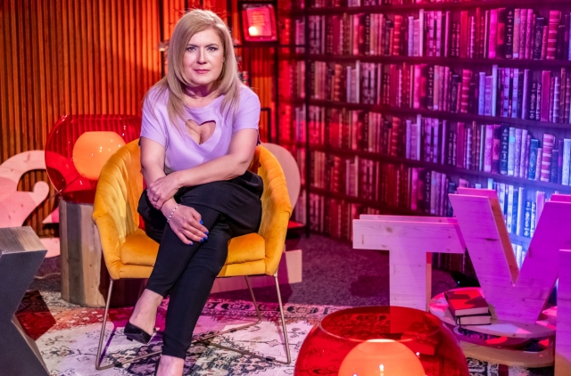 De la Jackie Chan la James Blunt – poveștile şi lecţiile Lianei Stanciu din culisele media