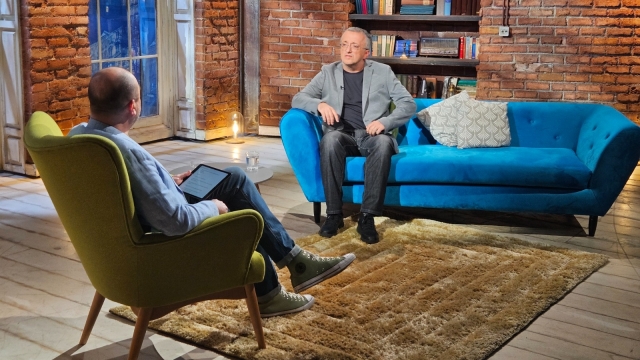 Istoria, între rigoarea unui detectiv şi arta unui povestitor – la „Garantat 100%”