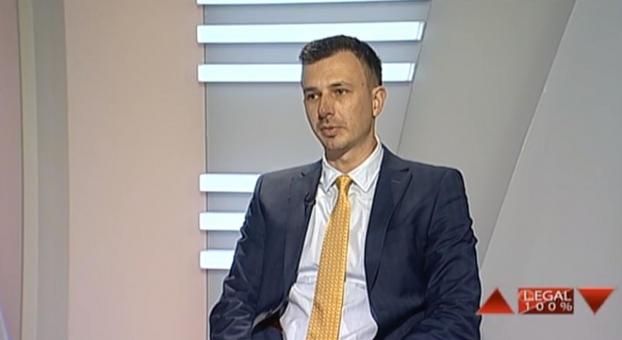 (w882) â€œLegal 1