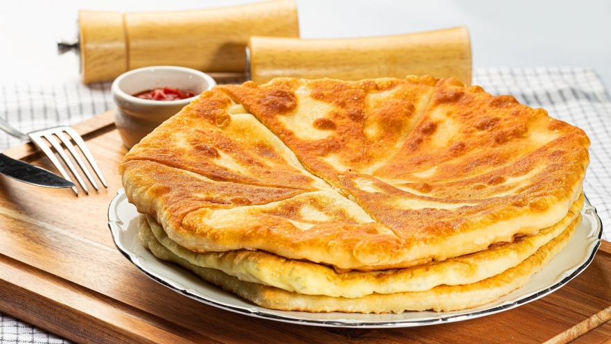 Plăcintă cu verdeață – gustul postului moroșenesc