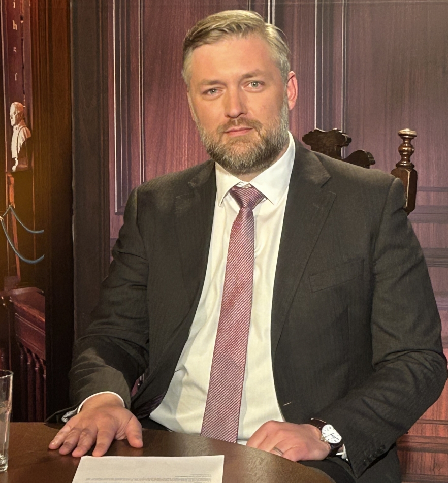 (w882) Oamenii È™