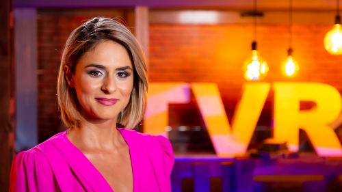 Curajul de a spune poveștile comunităților multietnice. Cu Teodora Drăgoi