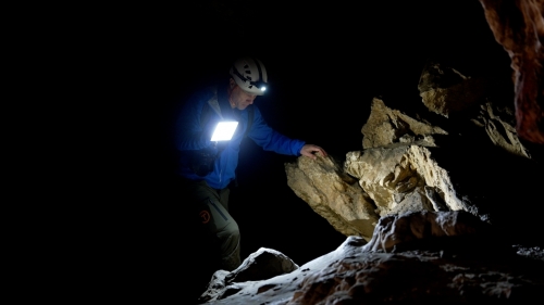 Premieră la „Istorii ascunse”, TVR 1: Povestea fascinantă a lui „Ion de la Anina”, cel mai bătrân european