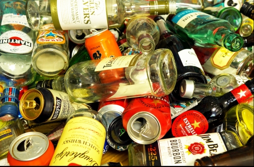 Cum s-ar putea sfârși povestea de dragoste de 10 milioane de ani a oamenilor cu alcoolul