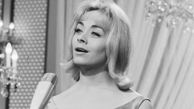 Isabelle Aubret, al treilea trofeu Eurovision pentru Franţa