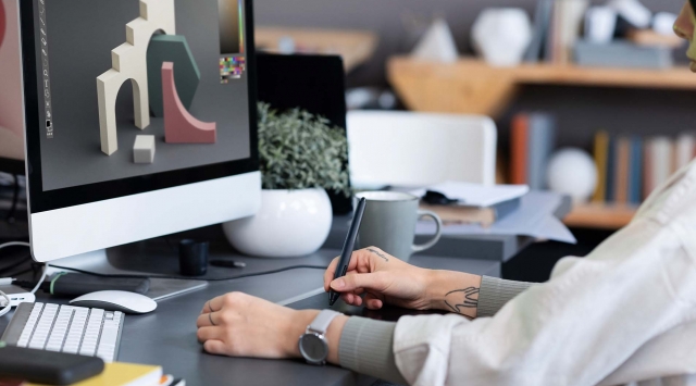 (P) Cum evoluează formele și limbajele vizuale în era digitală