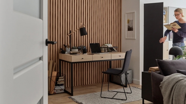 (P) Cum Montezi Singur Riflajul Decorativ PVC: Ghid Pas cu Pas