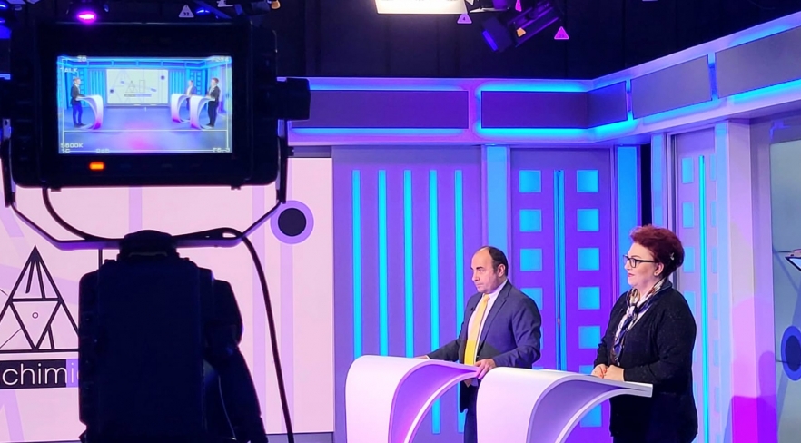 (w882) PiaÈ›a mun