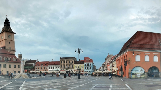 Antropologia urbană, de la centru la periferie: Supraviețuitori în orașul postsocialist