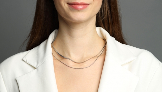 (P) Cum să asortezi bijuteriile cu ținutele de zi cu zi?    