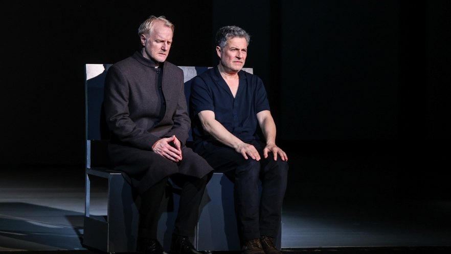 Premieră la TNB : Un spectacol despre ipocrizia lumii de azi