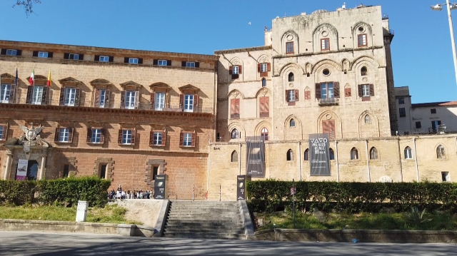 (w640) palatul nr.