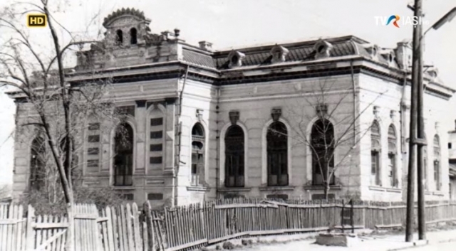 (w640) â€œCentena