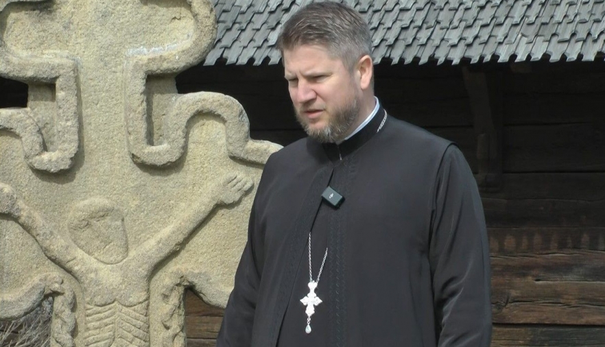 (w882) ÃŽn aÈ™tep