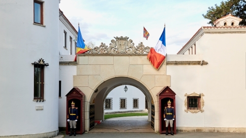 Legăturile profunde dintre Franţa şi România, reflectate la „Ora Regelui”, pe TVR 1