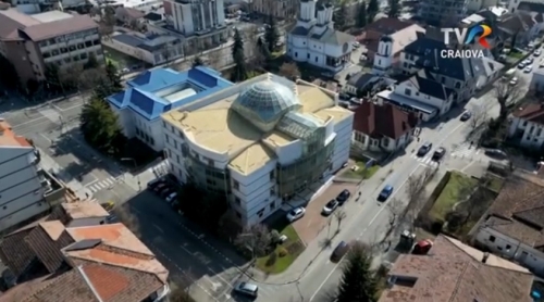 Cupola-vitraliu a Bibliotecii Județene „Antim Ivireanul” din Vâlcea | VIDEO