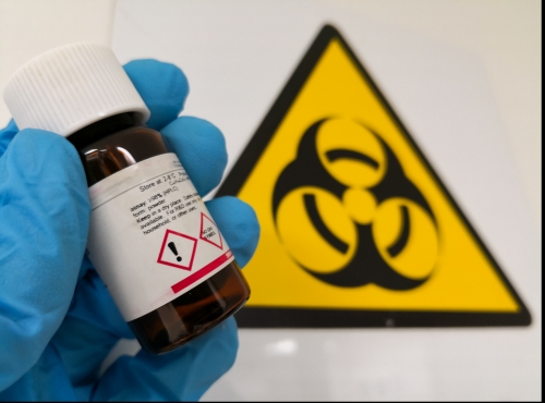 Inteligența artificială ar putea fi folosită în atacuri bioteroriste