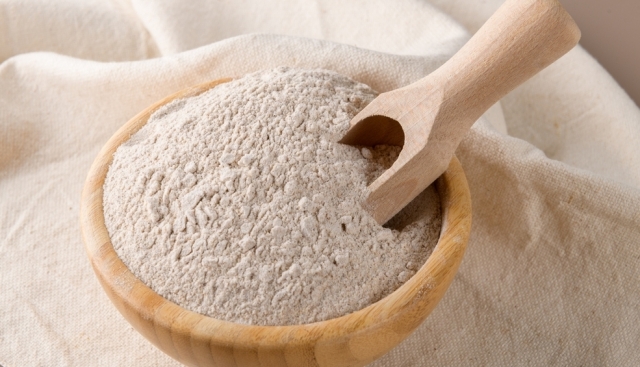 (P) Făinuri fără gluten: ce tipuri se potrivesc pentru pâine și prăjituri? 